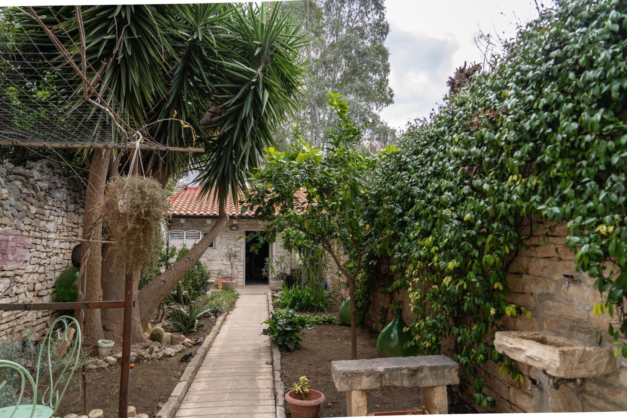 Casa Vacanze Alisei Terlizzi Exterior foto